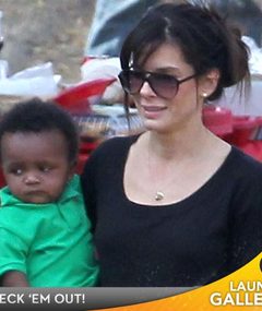 Sandra & Louis: Baby's First Christmas