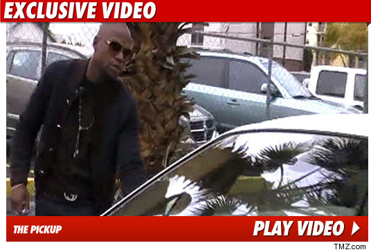 121610_floyd_mayweather_video