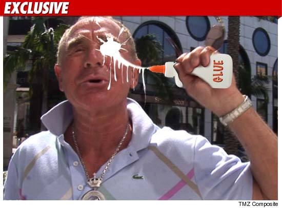 1221_von_anhal_glue_TMZ_ISTOCK_EX
