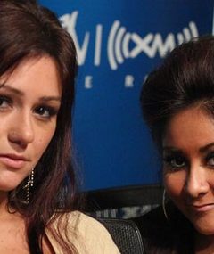 PARTY ALERT! More Celebs Hosting New Year's Parties!