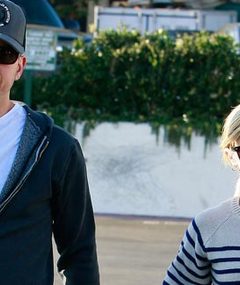 Reese Witherspoon & Jim Toth Engaged!