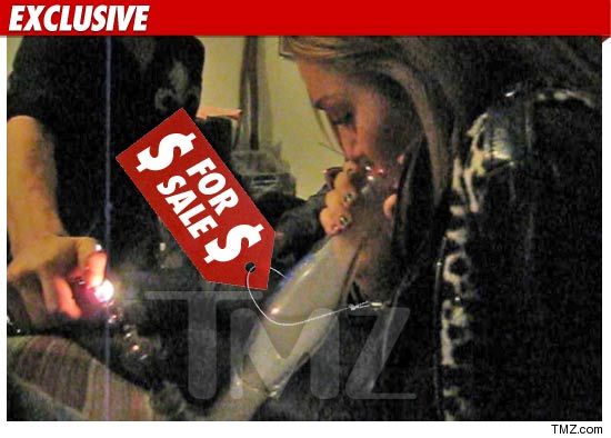 miley cyrus bong photo. owns the ong Miley Cyrus