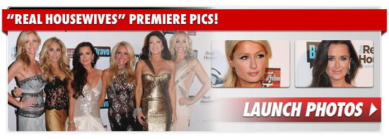 0105_housewives_footer