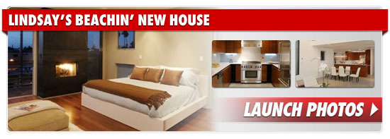 0105_lindsay_lohan_venice_home_footer
