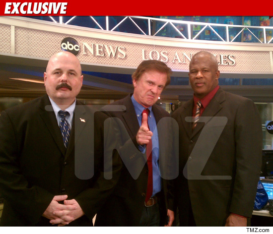 0119_ABC_news_set_TMZ_EX