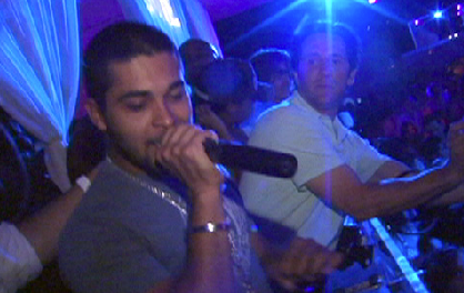 2007-0612_wilmer_rocks_out