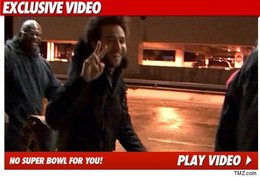 0206_pete_wentz_super_bowl_video_tmz