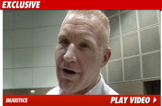 0219_chris_mullen_EX_TMZ