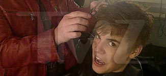 022111_justin_tmz