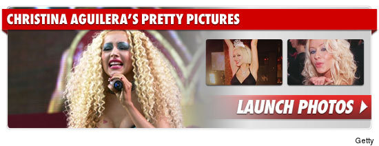 0302_christina_aguilera_footer