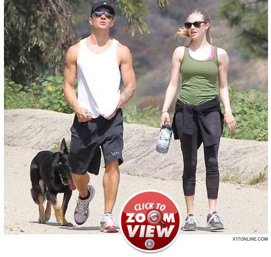 0317_ryan_amanda_seyfried_x17_zoom_launch