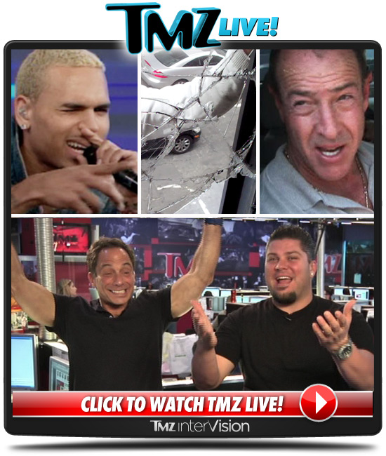 032211_tmzlive3