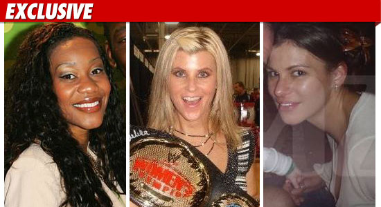 0401_wrester_wives_EX