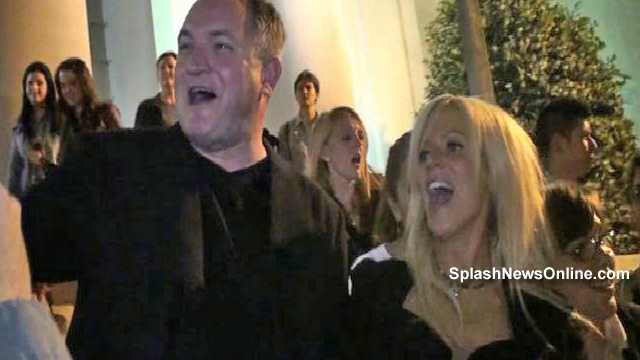 042011_salahi_splash_still