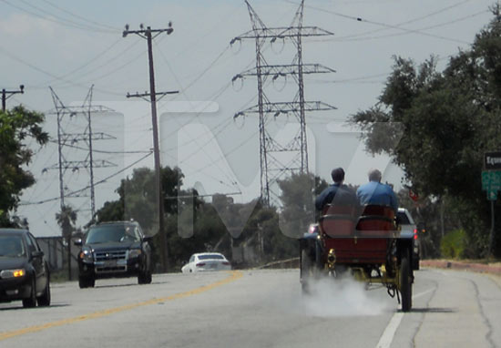 0422_Jay_leno_BREAK_SEC_TMZ_REG