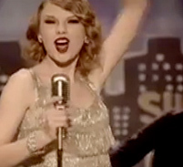 Taylor Swift Fights Back at Critics, Bullies in New Video