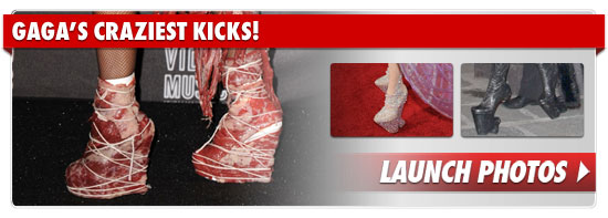 0512_gaga_shoes_footer