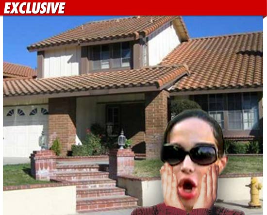 0519_octomom_house_TMZ_Composite_EX