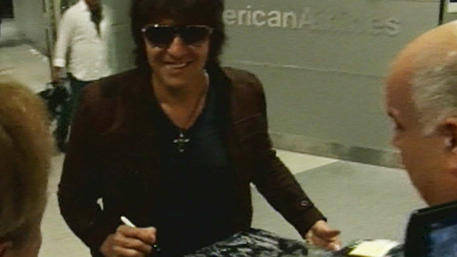 060611_richie_sambora_v2_still
