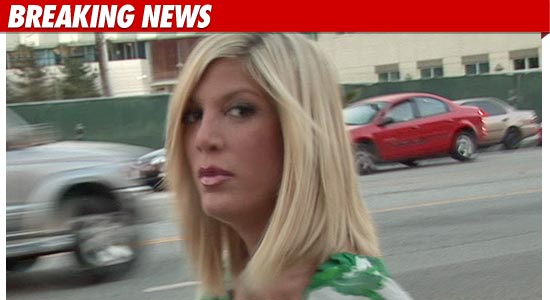 0613_tori_spelling_bn_tmz