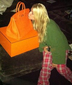 See Eric Johnson's Birthday Gift for Jessica Simpson