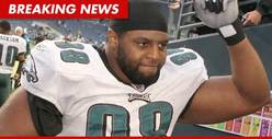 Philadelphia Eagles Star COLLAPSES from Seizure 