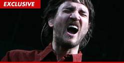 Ex-Chili Peppers Guitarist: 'I Fear I'm Being Stalked' 