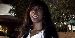 Kelly Rowland: Nip Slip Was 'Very Embarrassing!'