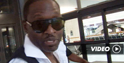 Johnny Gill -- You Can't Sue Me for What I Say on Twitter!