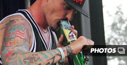 Vanilla Ice Hits Man-Sized Juggalo Bong ... ON STAGE