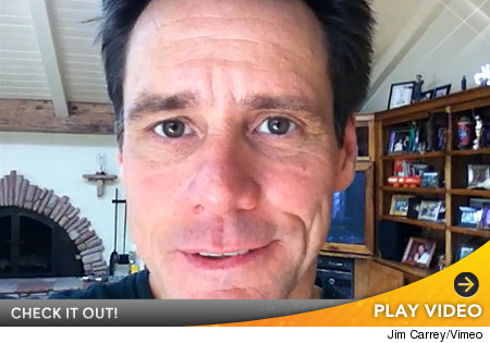 0824_carrey_video