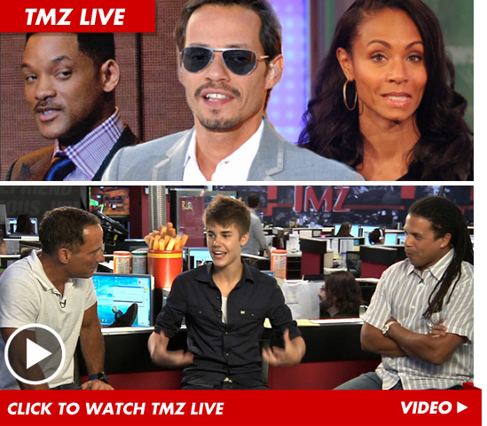 082411_tmzlive