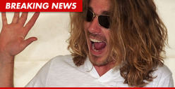 Ex-Idol Bucky -- Off the Hook in Cash Grab Case