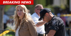 Daryl Hannah -- Arrested at The White House