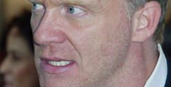 Anthony Michael Hall -- Citizen's Arrest After Alleged Neighborhood Brawl