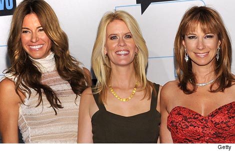 0915_housewives_split