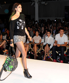 Kardashian Sisters Cheer On Kylie Jenner's Runway Show!