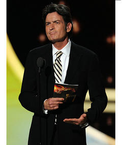 Charlie Sheen Tweets Photos With Ashton Kutcher