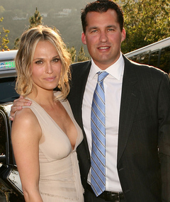 Molly Sims Ties the Knot to Movie Producer