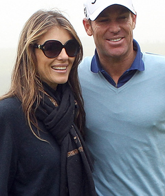 Elizabeth Hurley Shows Off MASSIVE Engagement Ring