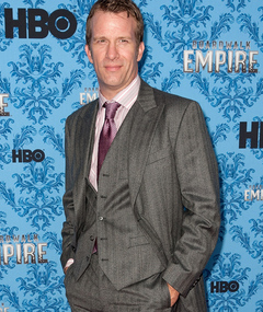 "Hung" Star Thomas Jane Reveals Gay Hooker Past