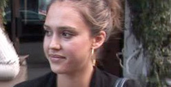 Jessica Alba Sues "Belly Bandit": I'm NOT Your Spokesperson!