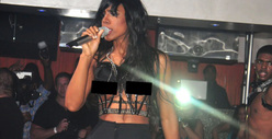 Kelly Rowland -- Fake Boobs Pioneer