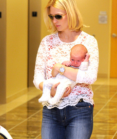January Jones: First Sighting of Baby Xander!