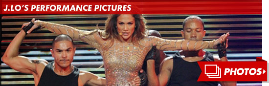 1024_jennifer_lopez_performance_footer