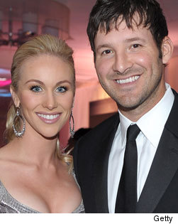 1025_romo_single