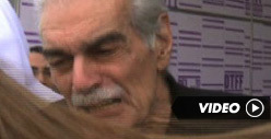 Omar Sharif Slaps Woman at Qatar Film Festival [VIDEO]