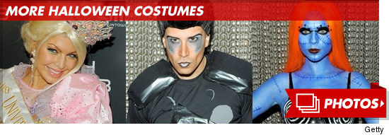 1101_costumes_footer