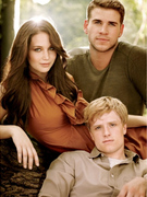 "Hunger Games" Stars Stun in Vanity Fair