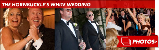 1102_hornbuckle_white_wedding_footer